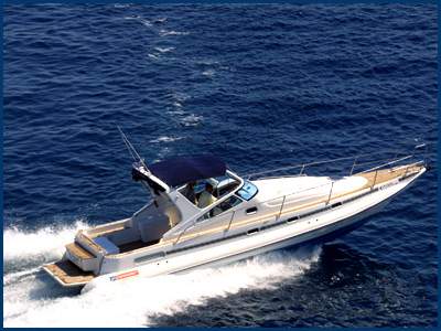 COMMANDER 33 CABIN