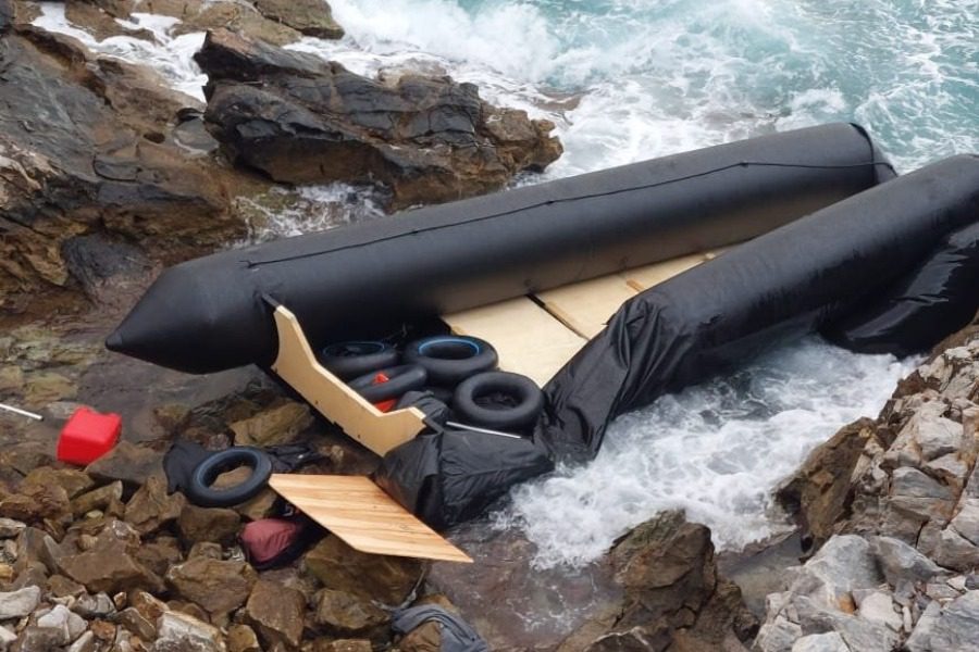 Τραγωδία με τέσσερις νεκρούς στα ανοιχτά της Μυτιλήνης