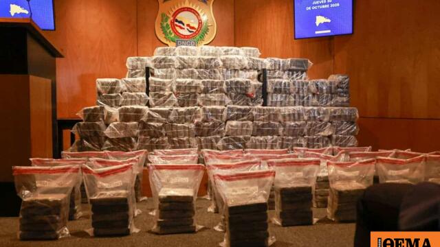 Εντοπίστηκε σκάφος στη Δομινικανή Δημοκρατία που μετέφερε 650 πακέτα με κοκαΐνη image