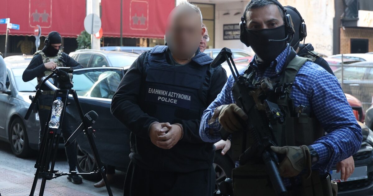 «Έριχναν ναρκωτικά στη θάλασσα, τα μάζευαν οι δύτες»