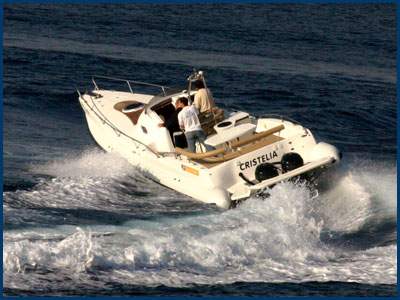 COMMANDER 33 SPORT CABIN